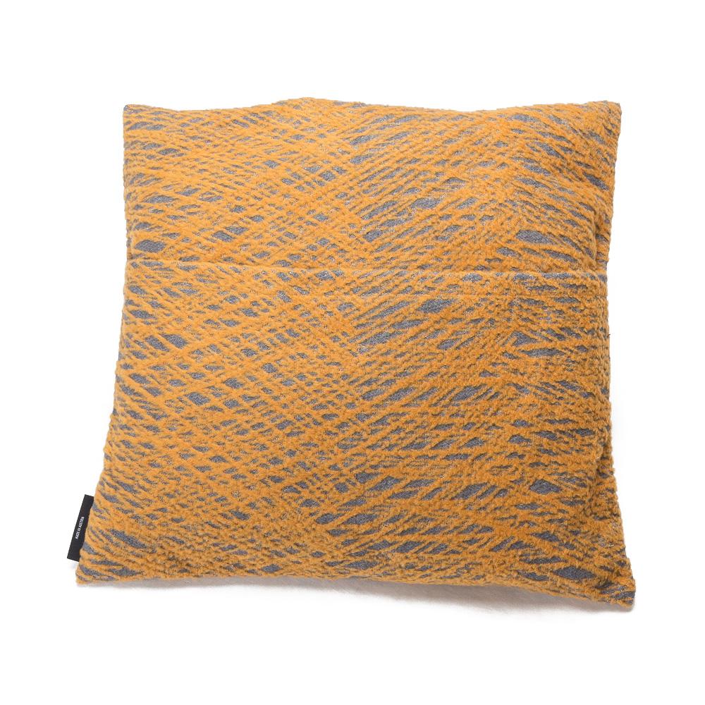 DECO Cotton Cushion | Gold | 50 x 50 cm
